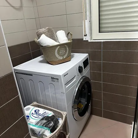 Lägenhet Dea Durres, Golem